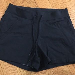 Athleta shorts size xs